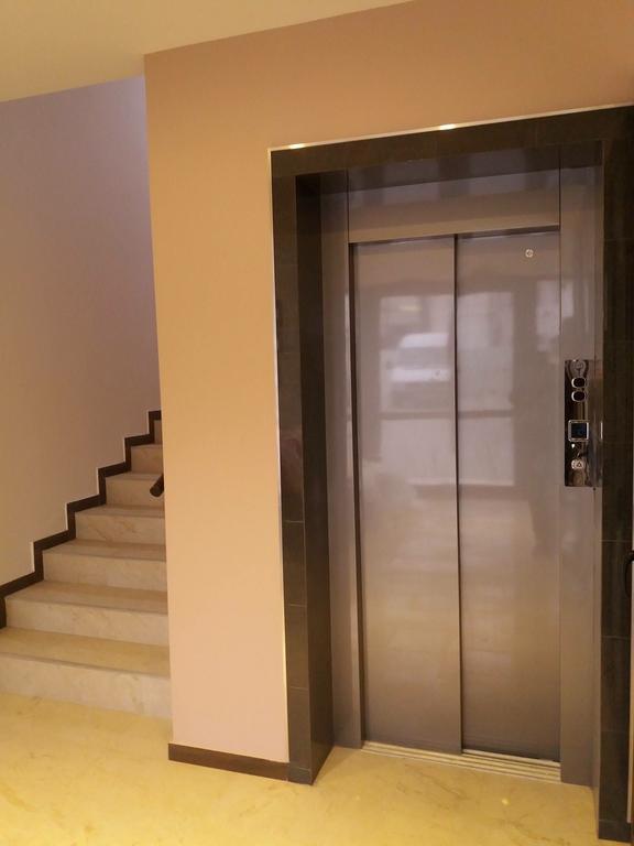 Sophia Studio Iasi Luaran gambar